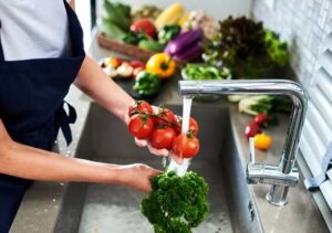 Read more about the article 7 Essential Kitchen Hygiene Guidelines